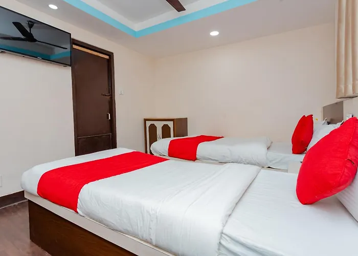 Oyo 811 New Pokhara Palace Kathmandu