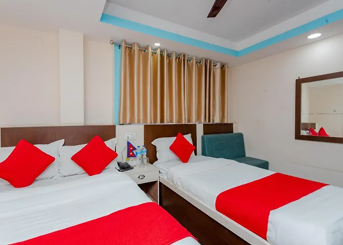 Oyo 811 New Pokhara Palace Hotel