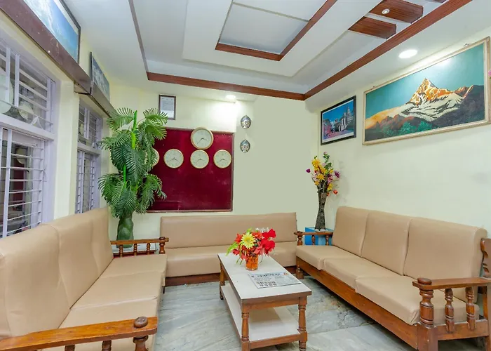 Oyo 811 New Pokhara Palace Kathmandu